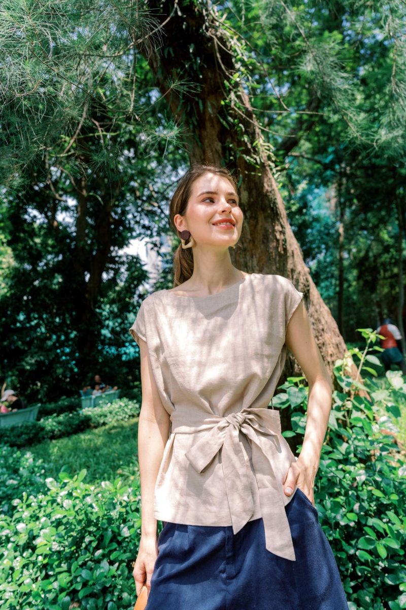 Women's Linen Belted Top