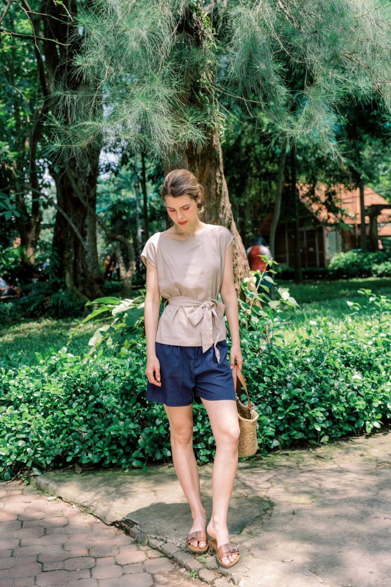 Women's Linen Belted Top - Image 3