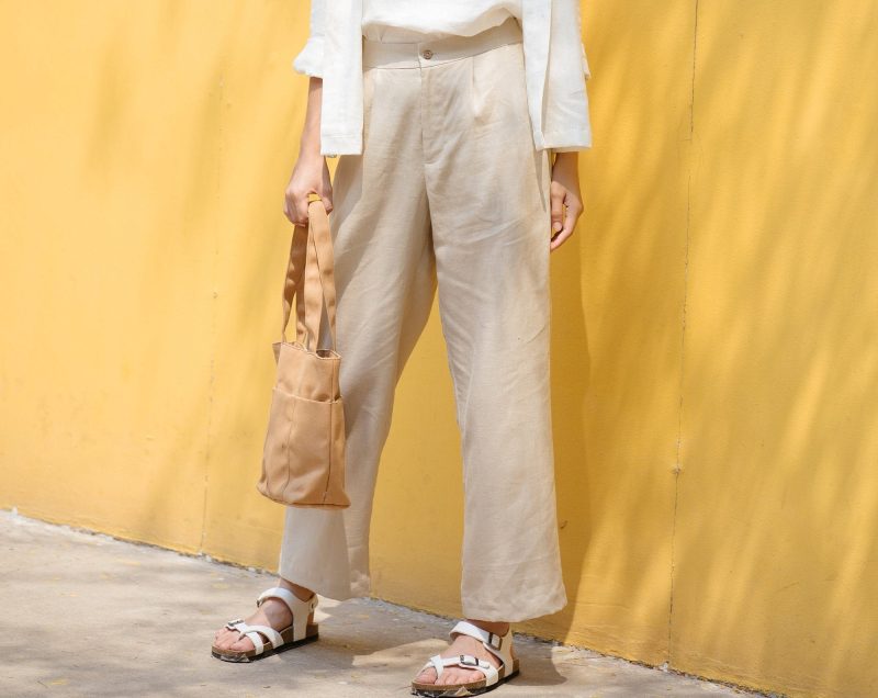 Apricot Linen Buttoned Trousers - Image 4
